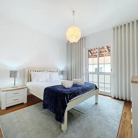 Moradia Uriel Santa Cruz (Madeira)